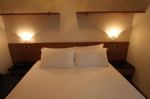 Street Hotel Comacchio Eksteriør bilde