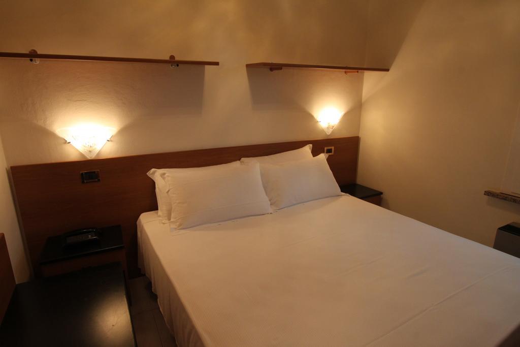 Street Hotel Comacchio Rom bilde