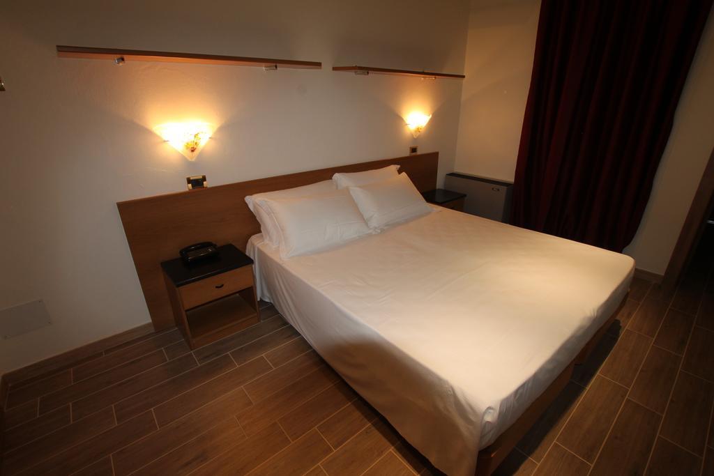 Street Hotel Comacchio Eksteriør bilde