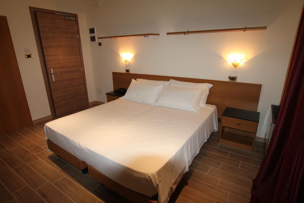 Street Hotel Comacchio Rom bilde