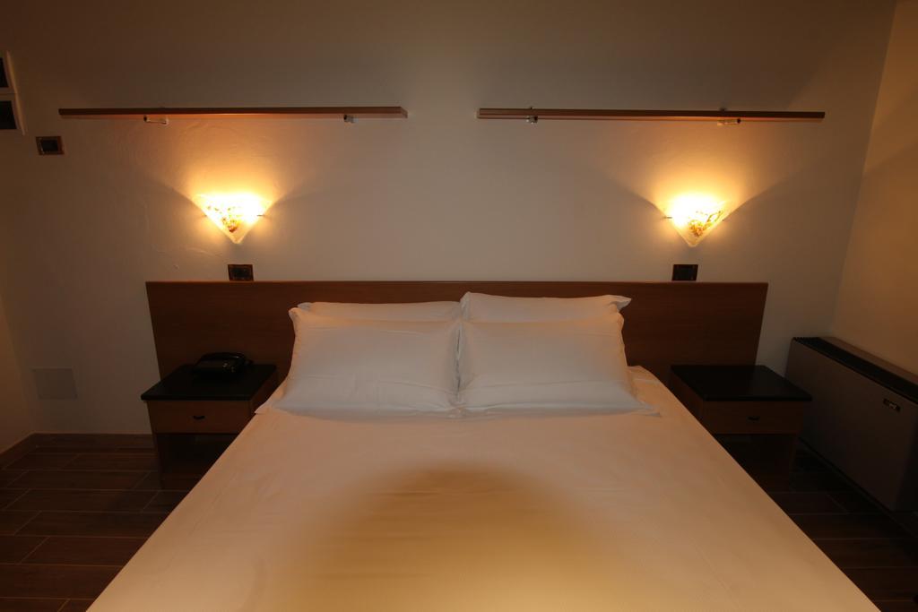 Street Hotel Comacchio Rom bilde